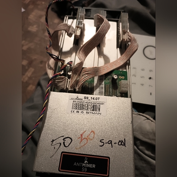 Bitmain Other - Bitmain Antminer S9 14 TH/s Bitcoin Miner